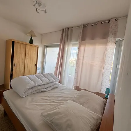 Дом отдыха Jolie Marina Avec Et Acces Ponton