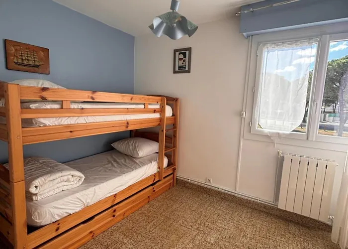 Jolie Marina Avec Et Acces Ponton Tatil Evi *