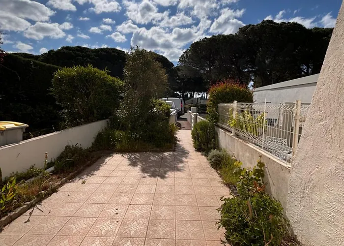 Marina Au Bord De L'eau Avec Jardin - 2 - Grau Du Roi * לה-גרו-דו-רואה